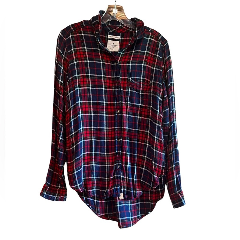 American Eagle Outfitters Red Navy Plaid Shirt